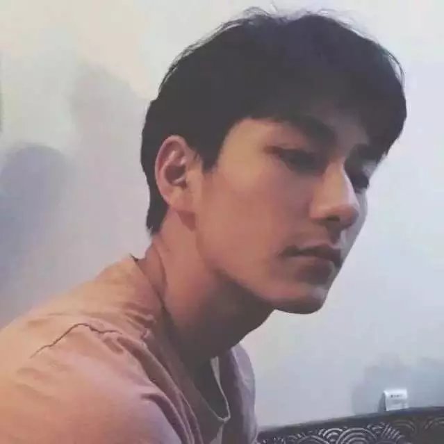 滕剑思瑶