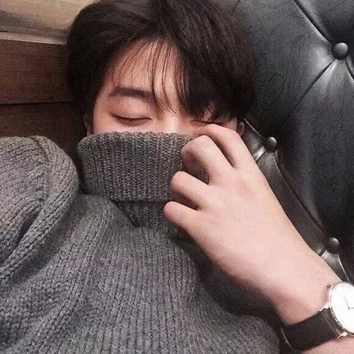 令狐雪友莎