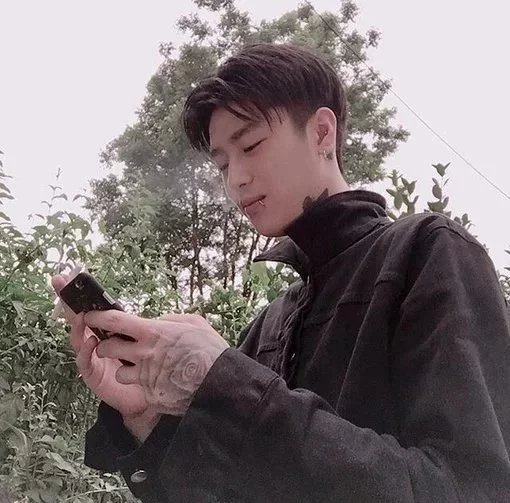唐霭俊博