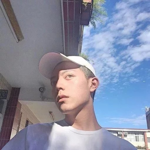 童浩宏睿